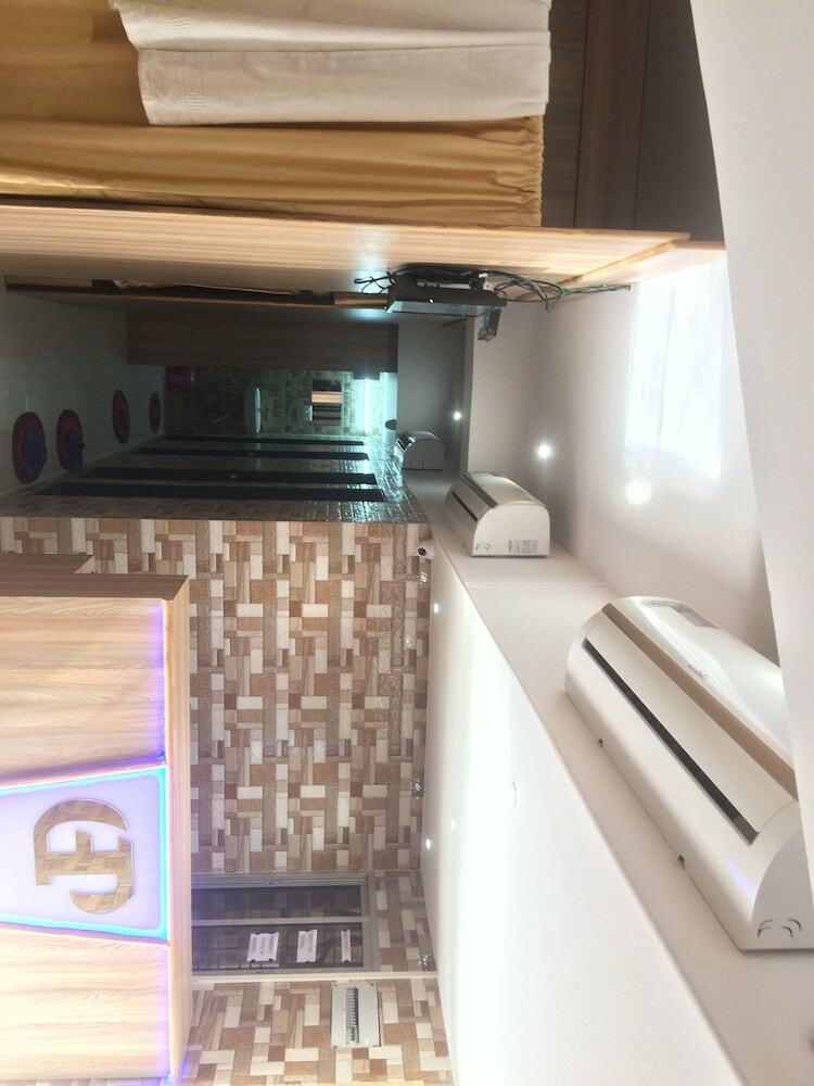 Hostal Golden Dormitory