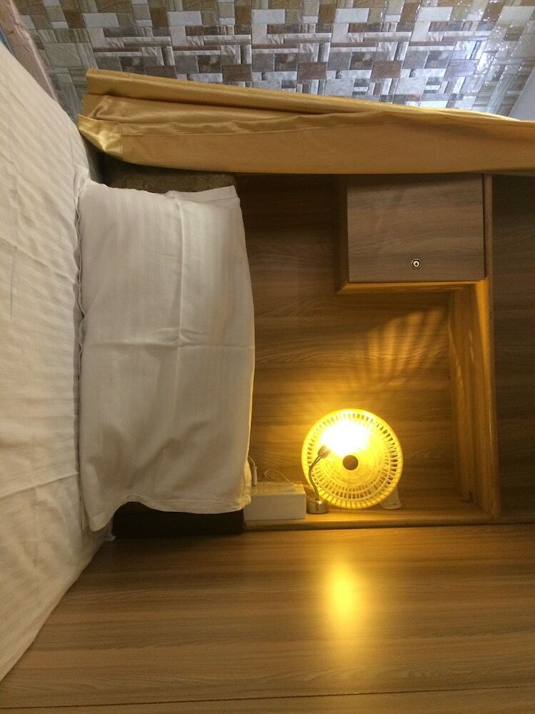 Hostal Golden Dormitory