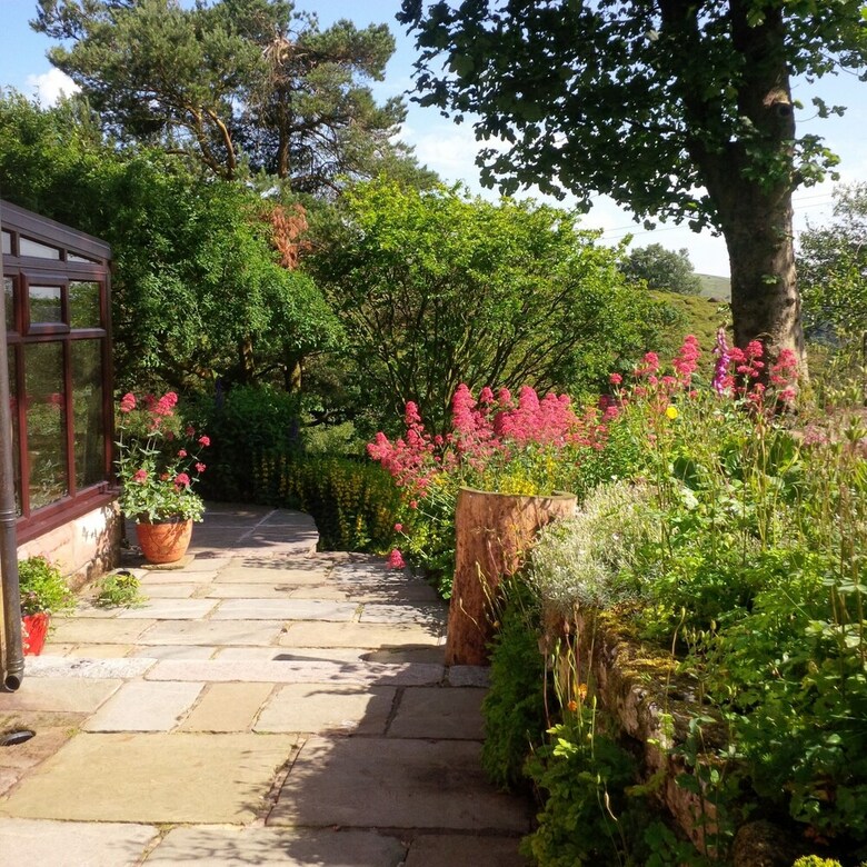 Bed & Breakfast Hen Cloud Cottage