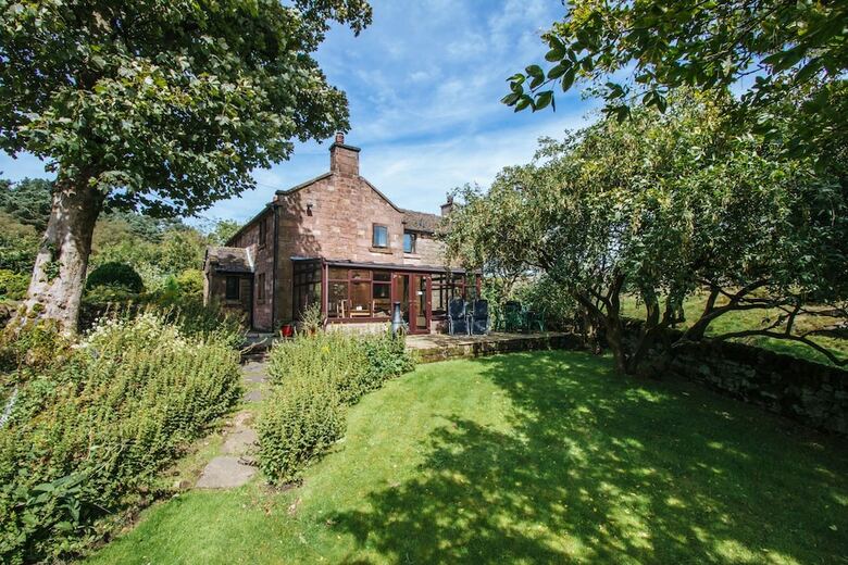 Bed & Breakfast Hen Cloud Cottage