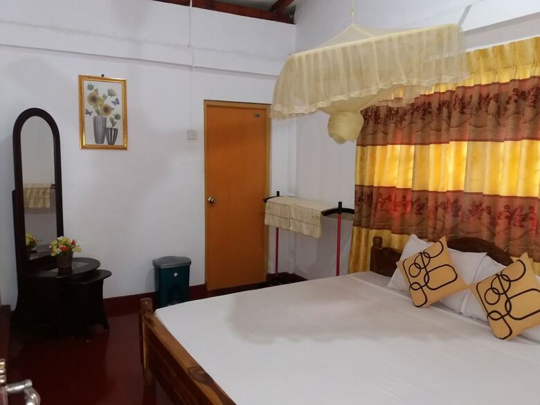 Bed & Breakfast Palitha Home Stay