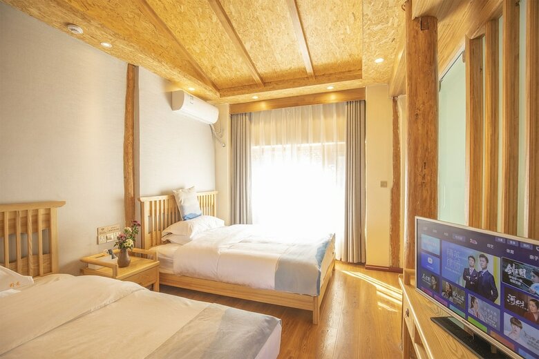 Hostal Wolong Inn