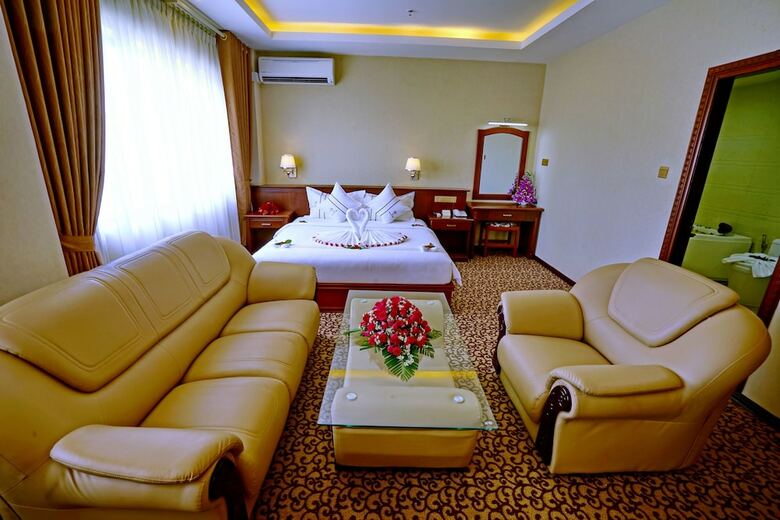 Hotel Yi Link