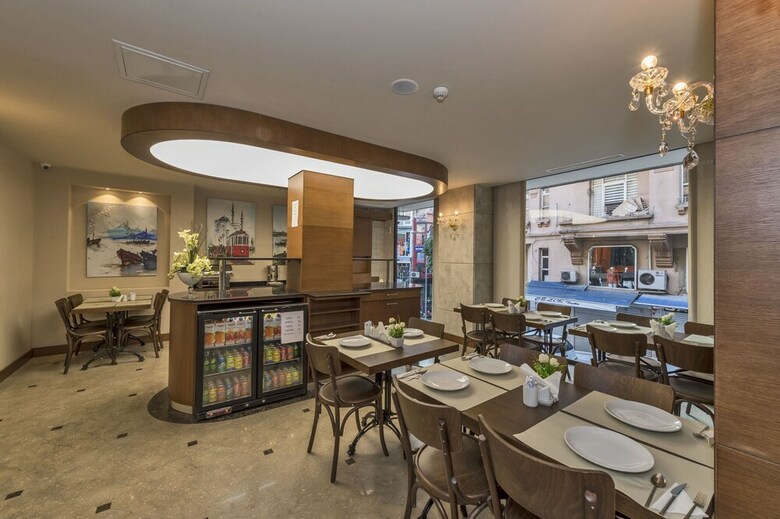 Viore Hotel