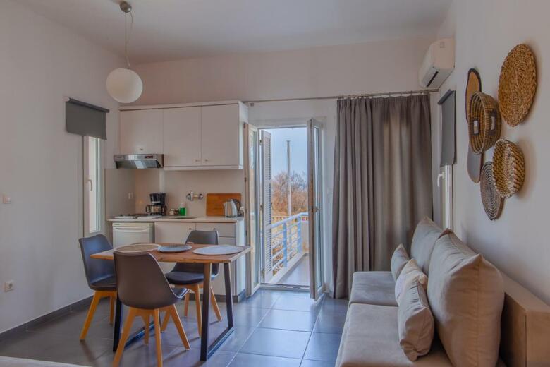 Hotel Alkyoni Studios