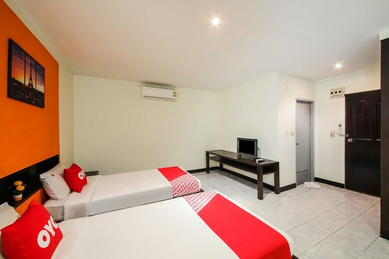 Hotel Oyo 244 Roar Inn Patong