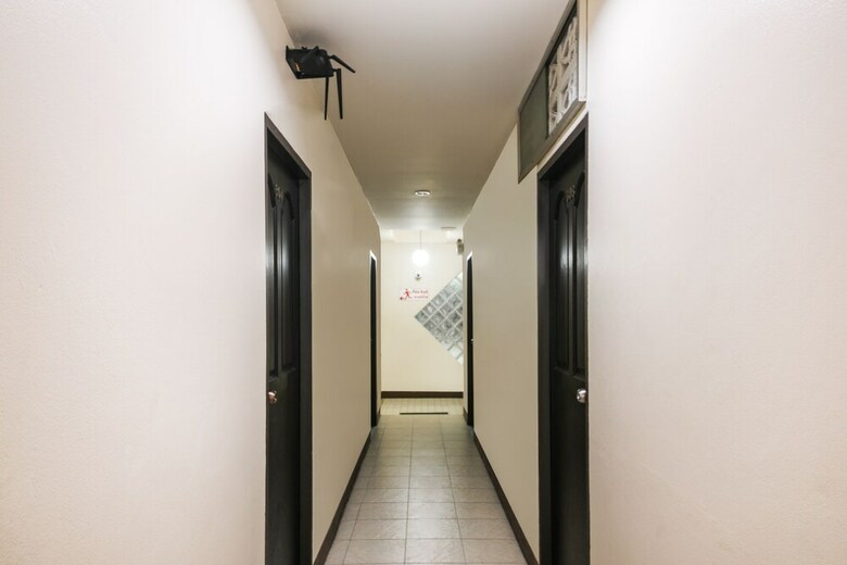Hotel Oyo 244 Roar Inn Patong