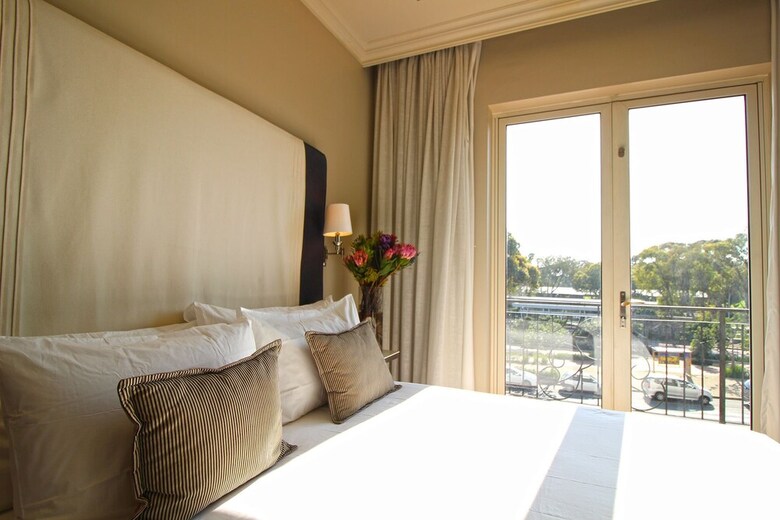 Apartamentos Cape Royale 203