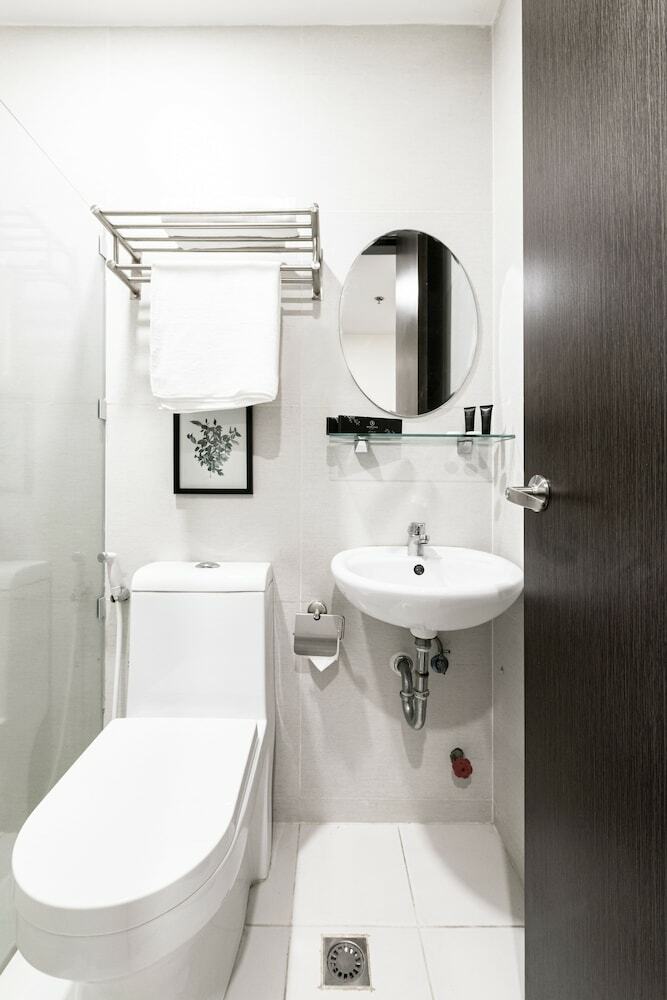 Artemis Place Makati Hotel
