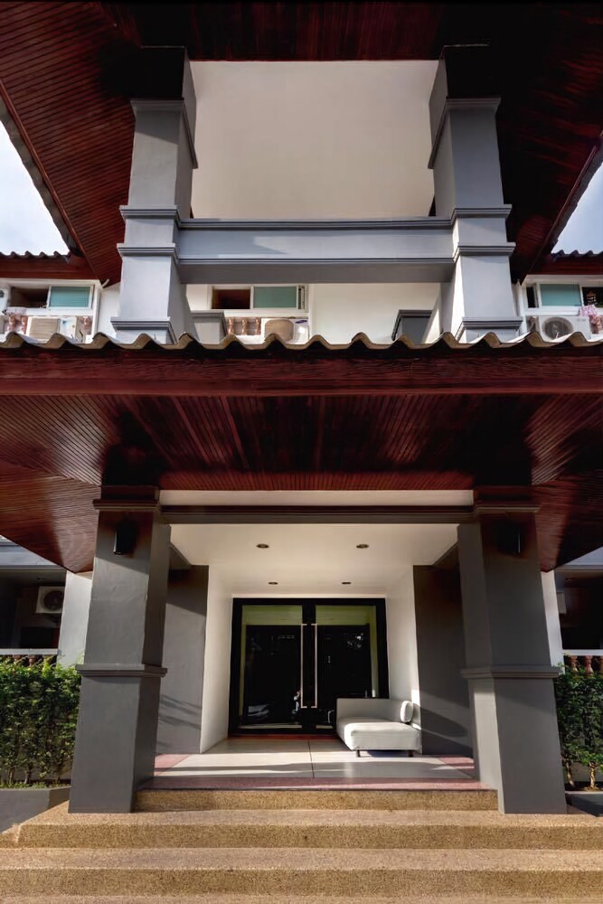 Hotel Future Place Mansion Ubon