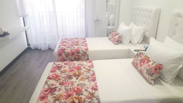 Hotel Arvut Collection