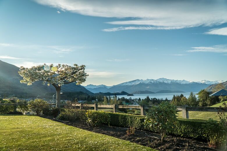 Release Wanaka - Faulks Terrace