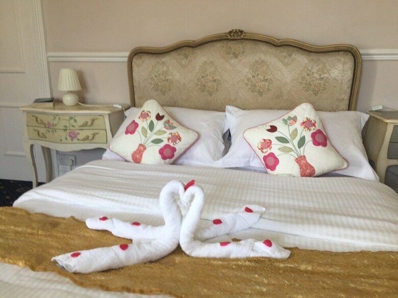 Bed & Breakfast The Estoril Hotel