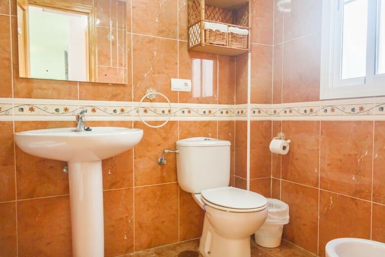 Apartamentos Rubarsal Canovas Nerja