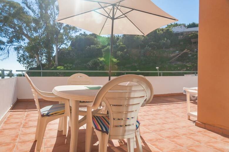 Apartamentos Rubarsal Canovas Nerja