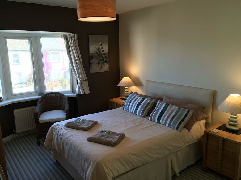 Bed & Breakfast The Waterfront Inn
