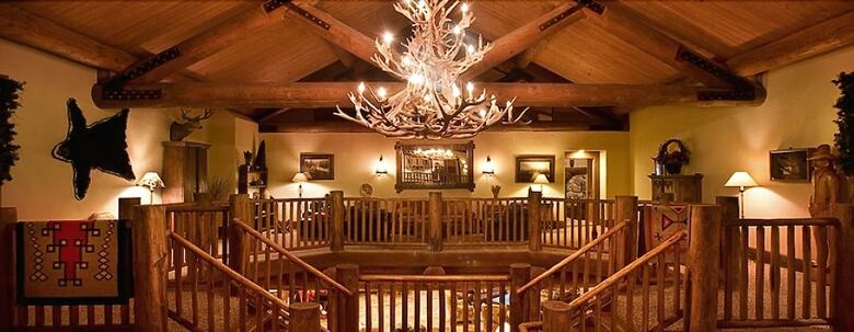 Posada Daniels Summit Lodge