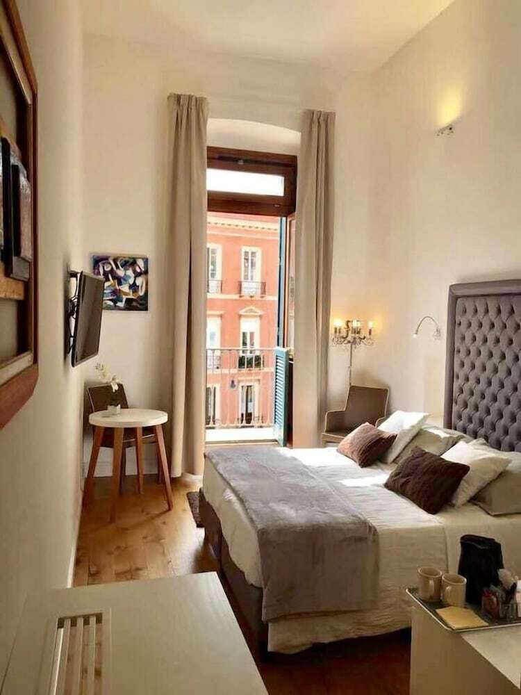 Antico Corso Charme B&B