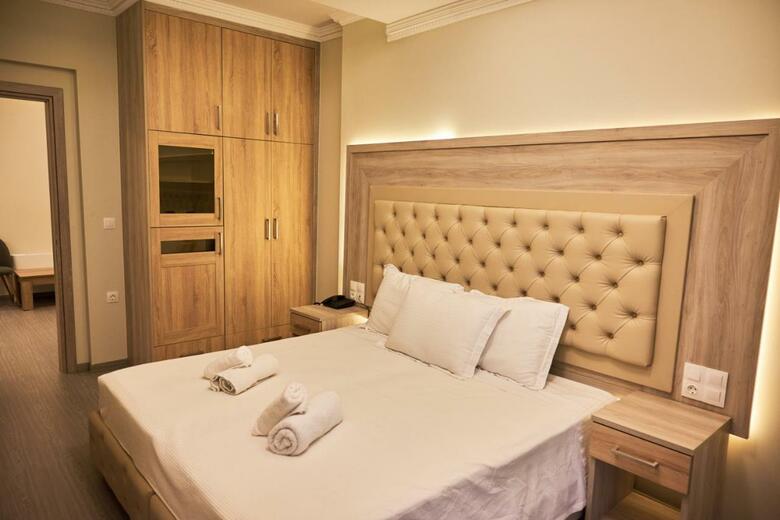 Famissi Eden Hotel