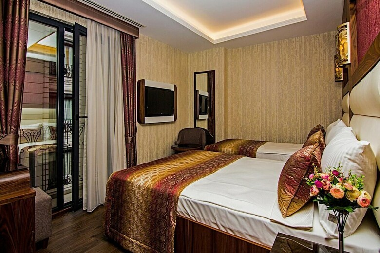 Vertu Hotel