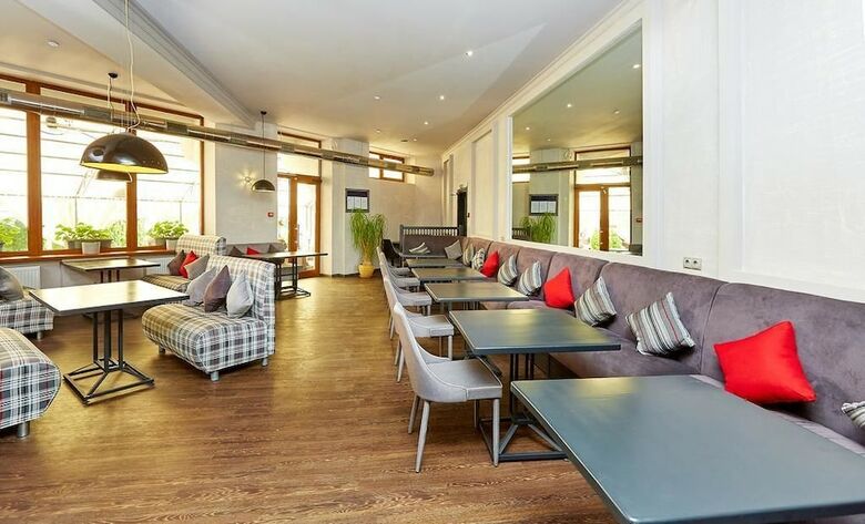 Hotel Wellotel Yuzhne