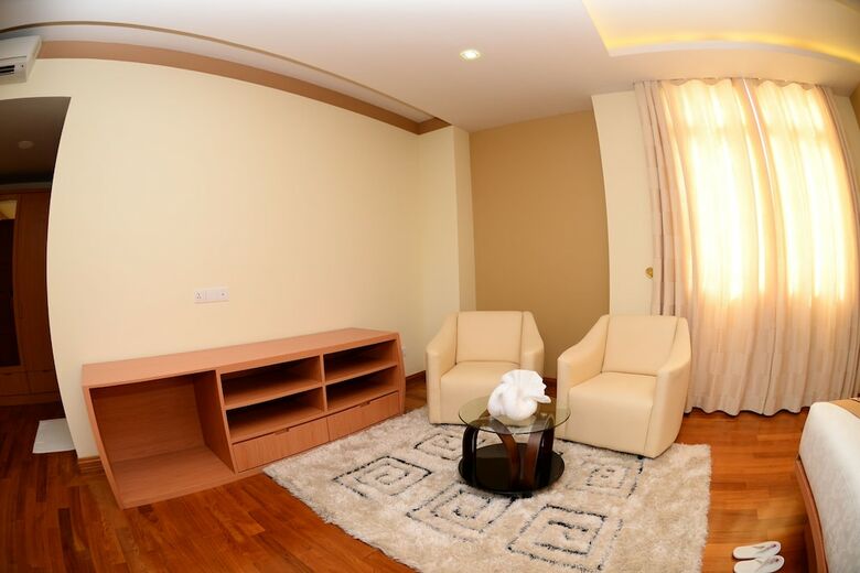 Vegas Hotel - Nay Pyi Taw