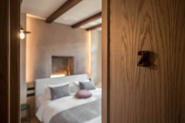 Hotel J&g Suites