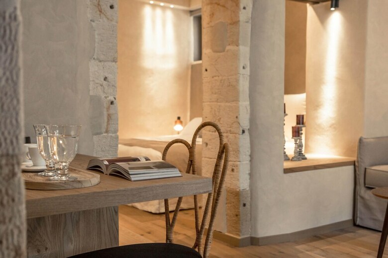 Hotel J&g Suites