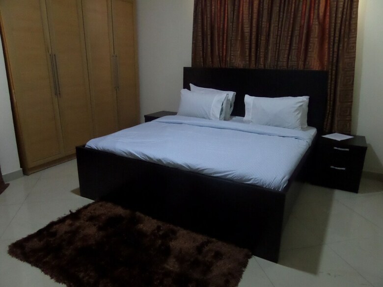 Hotel Btt Homes