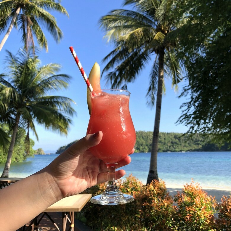 Hotel Fridays Puerto Galera