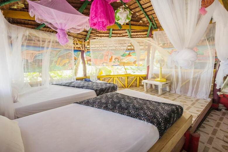 Hostal Leaf House Bungalow - Hostel