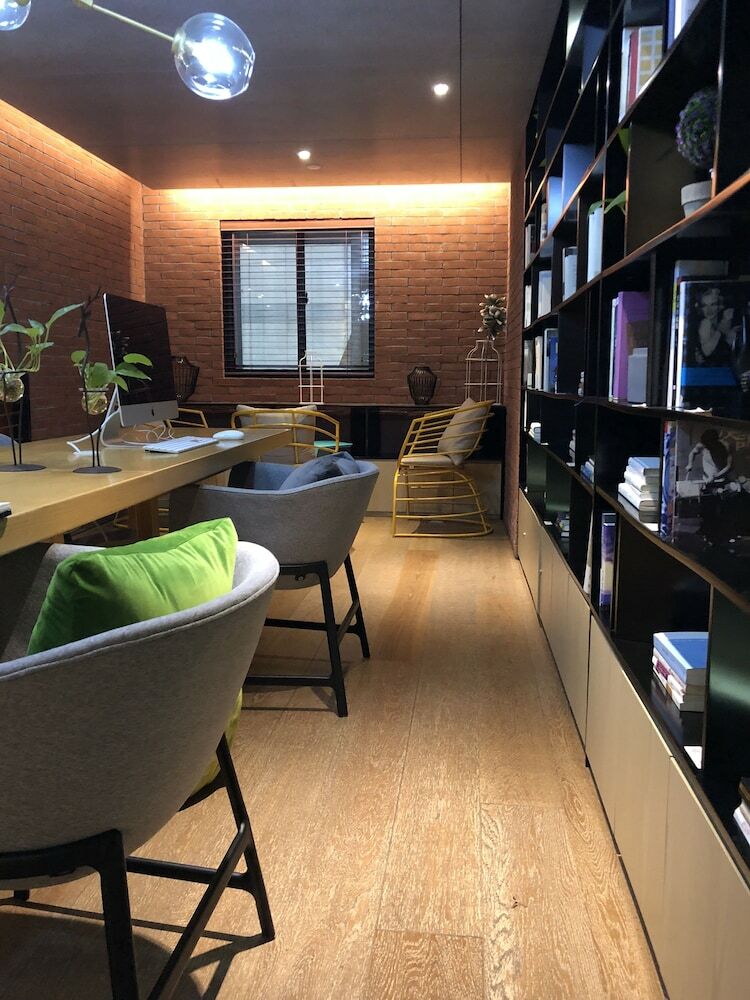 Atour Hotel Lujiazui Babaiban Shanghai