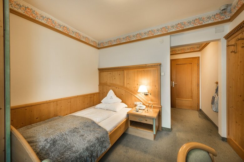 Aktiv & Familienhotel Adlernest
