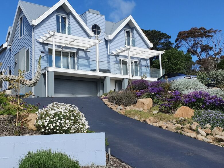 Bed & Breakfast Sapphire Shores Luxury Retreat