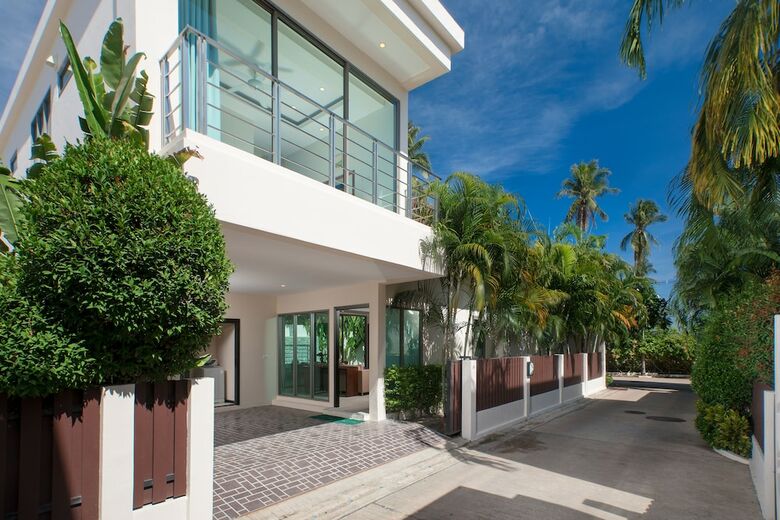 Villa Laem Ka Residence By Tropiclook
