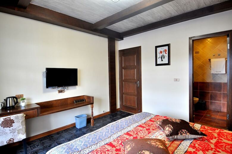 Posada Wuzhen Chenhui Impression Theme Inn