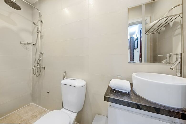 Catinal Hotel