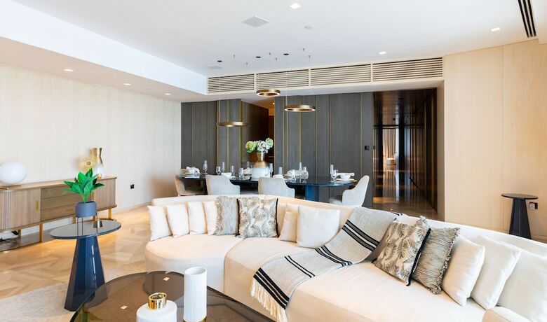 Maison Privee - Five Residence