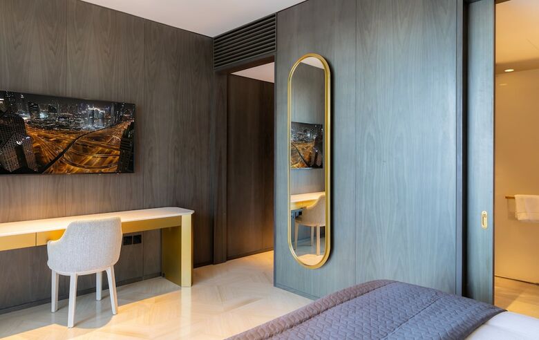 Maison Privee - Five Residence