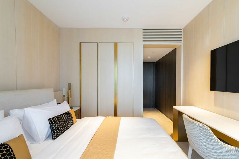 Maison Privee - Five Residence