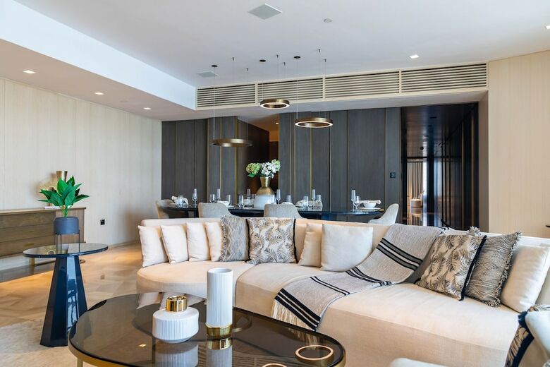Maison Privee - Five Residence