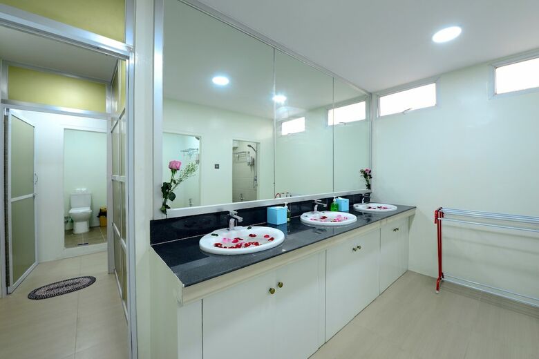 Hostal Backpacker Hostel - Adults Only
