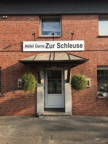 Hotel Zur Schleuse (garni)