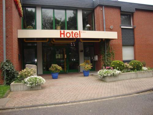 Hotel March� H�nxe Ost