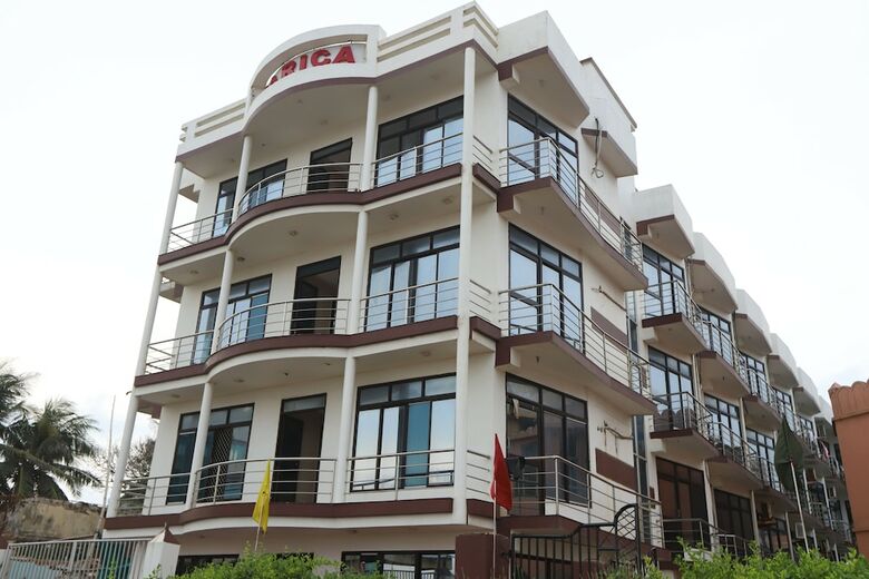 Hotel Larica Holiday Inn Puri