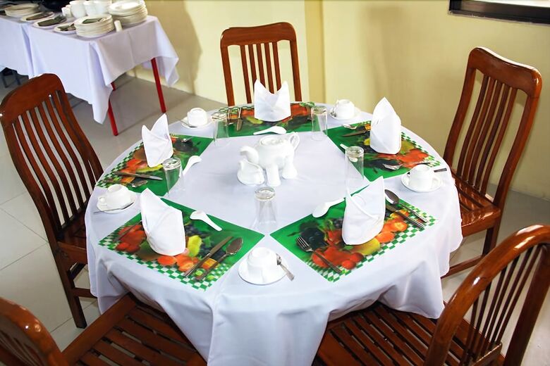 121 Hotel Yangon