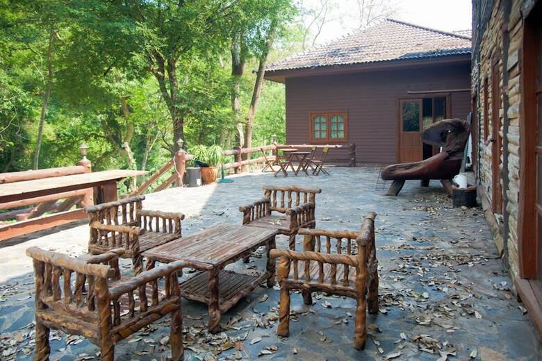 Hotel Khao Nam Fah Resort