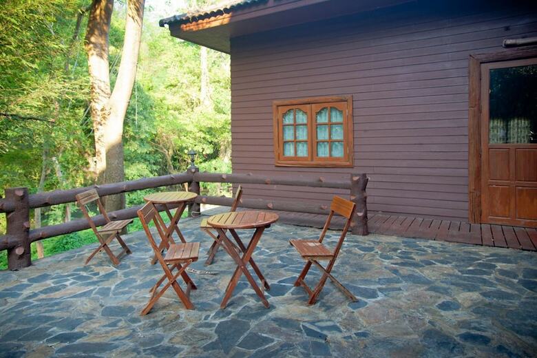 Hotel Khao Nam Fah Resort