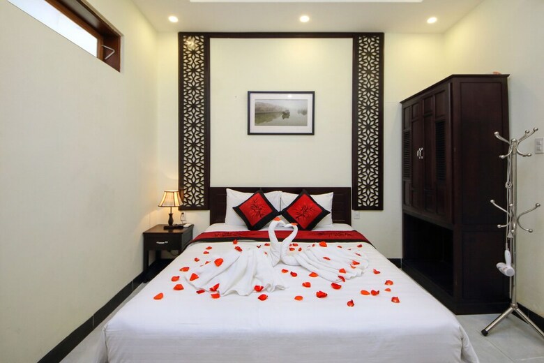 Hotel Fireworks Homestay