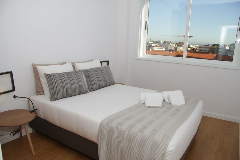 Liiiving In Porto Bright Balcony Apartment